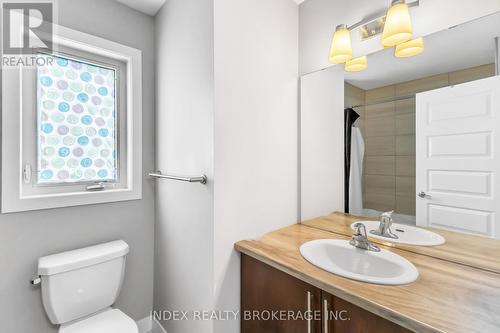 750 Freeport Street, London, ON - Indoor Photo Showing Bathroom