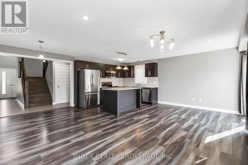 750 Freeport Street, London, ON - Indoor Photo Showing Kitchen