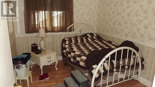 118 Axmith Ave, Elliot Lake, ON - Indoor Photo Showing Bedroom