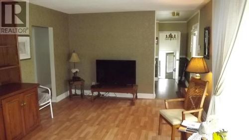 118 Axmith Ave, Elliot Lake, ON - Indoor