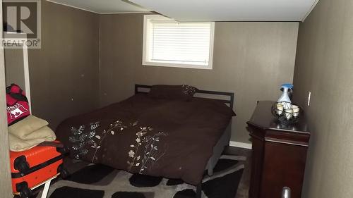 118 Axmith Ave, Elliot Lake, ON - Indoor Photo Showing Bedroom