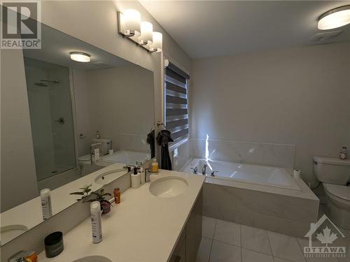 242 Beaugency Street, Ottawa, ON - Indoor Photo Showing Bathroom