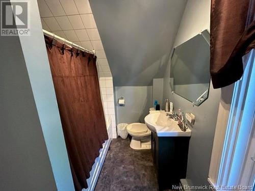 134 Ramsay Street, Dalhousie, NB - Indoor Photo Showing Bathroom