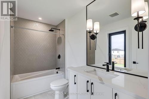 4 Kaiser Lane, Middlesex Centre (Komoka), ON - Indoor Photo Showing Bathroom