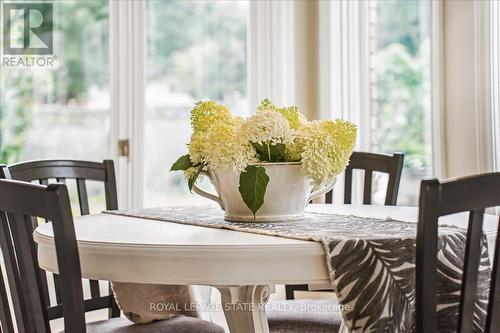 70 Glen Cannon Drive, Hamilton (Stoney Creek), ON - Indoor Photo Showing Dining Room