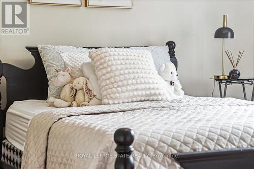 70 Glen Cannon Drive, Hamilton (Stoney Creek), ON - Indoor Photo Showing Bedroom