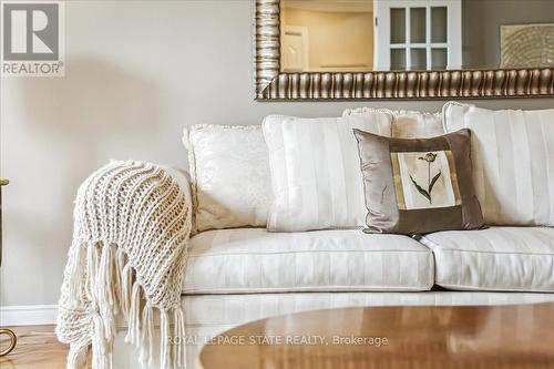 70 Glen Cannon Drive, Hamilton (Stoney Creek), ON - Indoor Photo Showing Bedroom