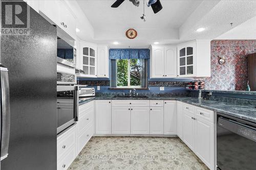 32 Peats Point Lane, Prince Edward County (Ameliasburgh), ON - Indoor Photo Showing Kitchen