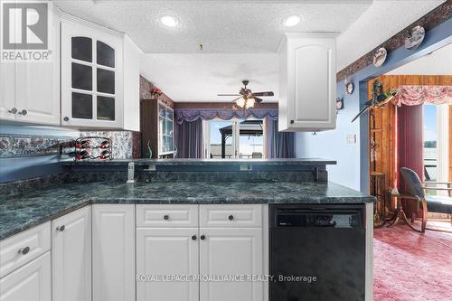 32 Peats Point Lane, Prince Edward County (Ameliasburgh), ON - Indoor Photo Showing Kitchen