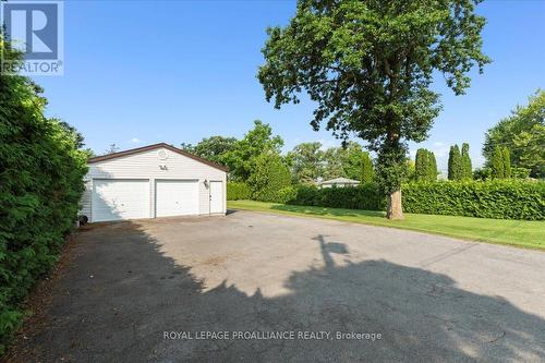 32 Peats Point Lane, Prince Edward County (Ameliasburgh), ON - Outdoor