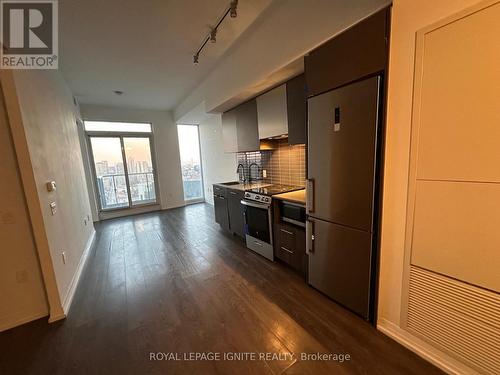 2614 - 251 Jarvis Street, Toronto (Church-Yonge Corridor), ON - Indoor Photo Showing Kitchen