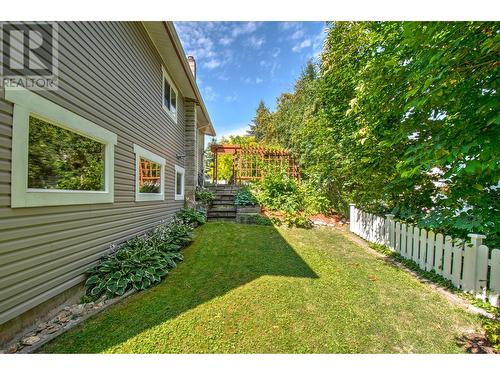 340 28 Street Ne, Salmon Arm, BC - Outdoor