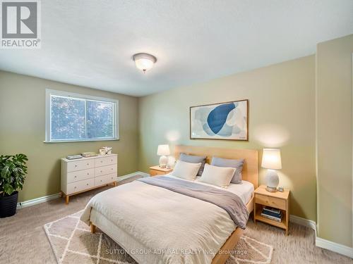 598 Brigadoon Drive, Hamilton (Gourley), ON - Indoor Photo Showing Bedroom