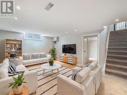 598 Brigadoon Drive, Hamilton (Gourley), ON - Indoor Photo Showing Living Room