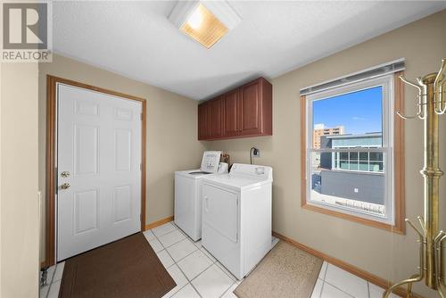 112 Beech Street, Sudbury, ON - Indoor Photo Showing Laundry Room