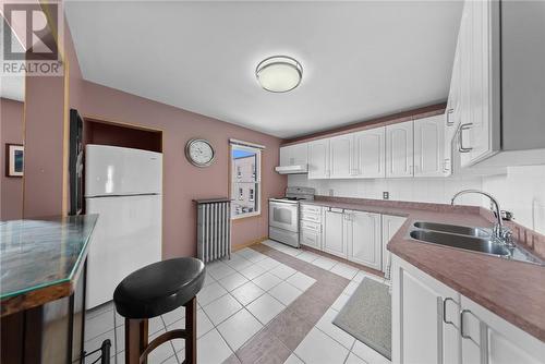 112 Beech Street, Sudbury, ON - Indoor Photo Showing Kitchen With Double Sink