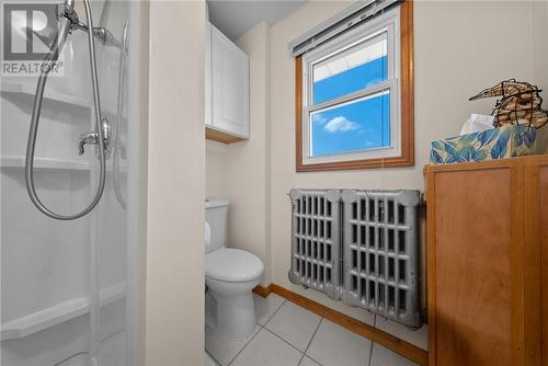 112 Beech Street, Sudbury, ON - Indoor Photo Showing Bathroom