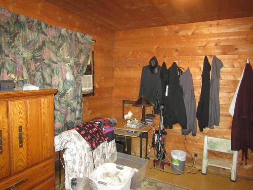 5935 Spencer Road, Grand Forks, BC - Indoor Photo Showing Other Room