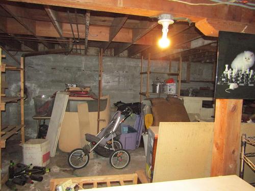 5935 Spencer Road, Grand Forks, BC - Indoor Photo Showing Basement