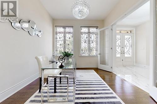 48 Silver Sterling Crescent, Vaughan (Vellore Village), ON - Indoor Photo Showing Dining Room