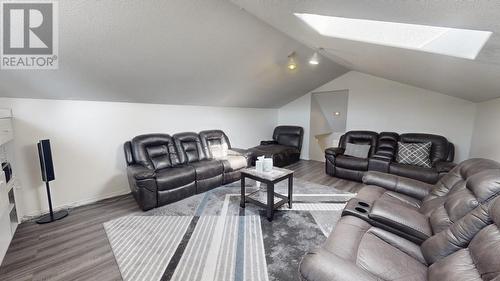 9024 114 Avenue, Fort St. John, BC - Indoor Photo Showing Living Room