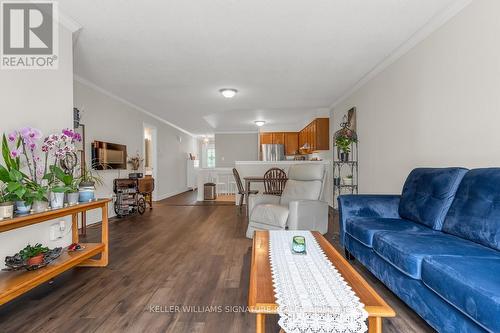 4 - 165 Main Street E, Grimsby, ON - Indoor Photo Showing Living Room