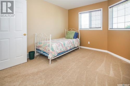 206 Braeshire Lane, Saskatoon, SK - Indoor Photo Showing Bedroom