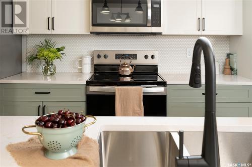 4829 Ferndale Crescent, Regina, SK - Indoor Photo Showing Kitchen