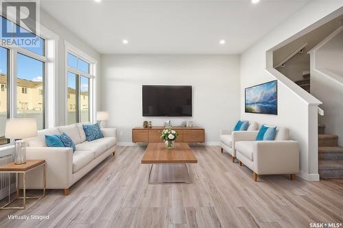 4829 Ferndale Crescent, Regina, SK - Indoor Photo Showing Living Room