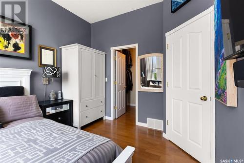 507 1901 Victoria Avenue, Regina, SK - Indoor Photo Showing Bedroom