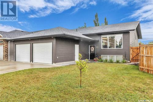 204 & 208 7Th Street, Humboldt, SK - Outdoor