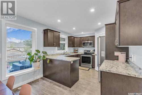 204 & 208 7Th Street, Humboldt, SK - Indoor Photo Showing Kitchen With Upgraded Kitchen