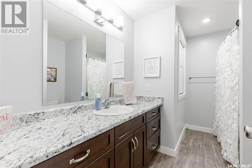 204 & 208 7Th Street, Humboldt, SK - Indoor Photo Showing Bathroom