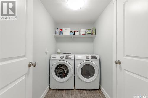 204 & 208 7Th Street, Humboldt, SK - Indoor Photo Showing Laundry Room