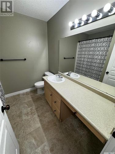 68 4101 Preston Crescent, Regina, SK - Indoor Photo Showing Bathroom