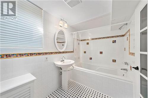 83 Martin Road, Grande-Digue, NB - Indoor Photo Showing Bathroom