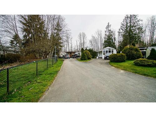 23390 72 Avenue, Langley, BC - Outdoor