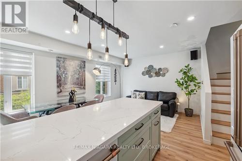 213 - 26 Western Battery Road, Toronto (Niagara), ON - Indoor Photo Showing Kitchen