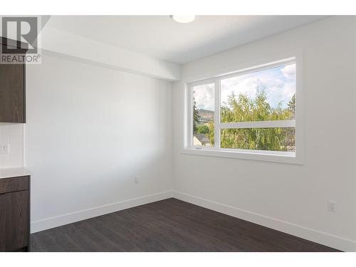 235 Taylor Road Unit# 2, Kelowna, BC - Indoor Photo Showing Other Room