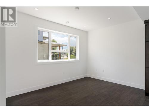 235 Taylor Road Unit# 2, Kelowna, BC - Indoor Photo Showing Other Room