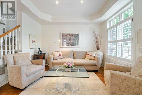 2484 Capilano Crescent, Oakville (River Oaks), ON - Indoor Photo Showing Living Room