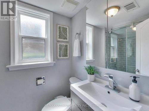 216 Gary Drive, Toronto (Humberlea-Pelmo Park), ON - Indoor Photo Showing Bathroom