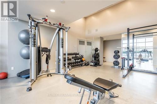 504 - 2087 Fairview Street, Burlington (Brant), ON - Indoor Photo Showing Gym Room