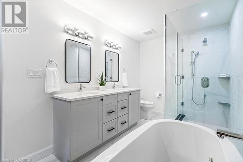 535 Isaac Street Unit# 103, South Bruce Peninsula, ON - Indoor Photo Showing Bathroom