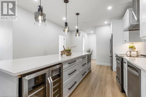 535 Isaac Street Unit# 103, South Bruce Peninsula, ON - Indoor Photo Showing Kitchen With Upgraded Kitchen