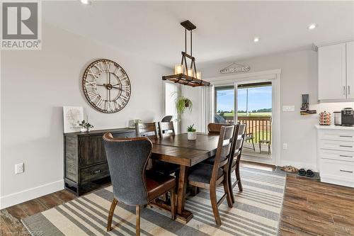 167 17Th Avenue A, Hanover, ON - Indoor Photo Showing Dining Room