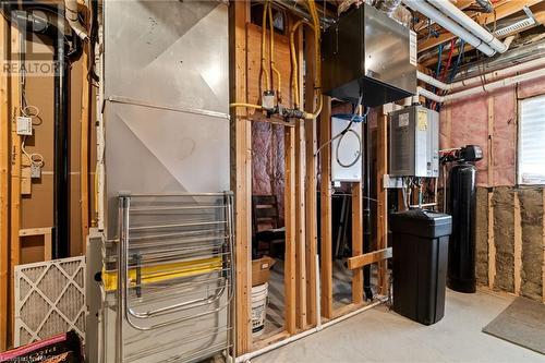 167 17Th Avenue A, Hanover, ON - Indoor Photo Showing Basement