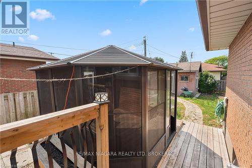 167 Wellington Street, Welland, ON - Outdoor With Deck Patio Veranda With Exterior