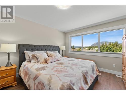 2810 15 Avenue Ne Unit# 8, Salmon Arm, BC - Indoor Photo Showing Bedroom