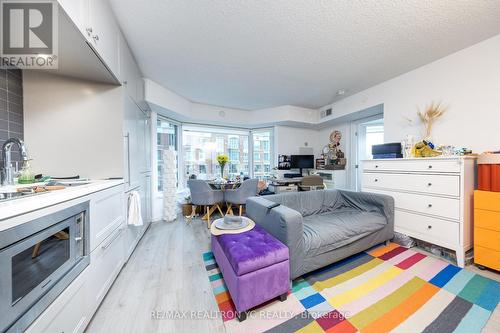 617 - 155 Yorkville Avenue, Toronto (Annex), ON - Indoor Photo Showing Living Room With Fireplace